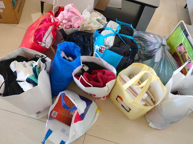 长春回收旧衣服微信群(长春回收旧衣服微信群二维码)